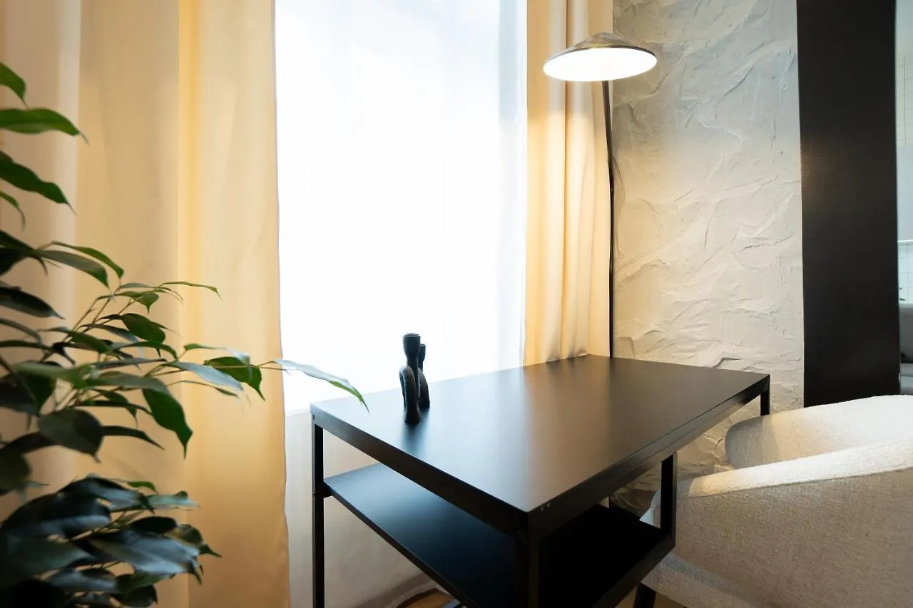 Brand-New 2-Room Apartment With A King Size Bed Vienna
